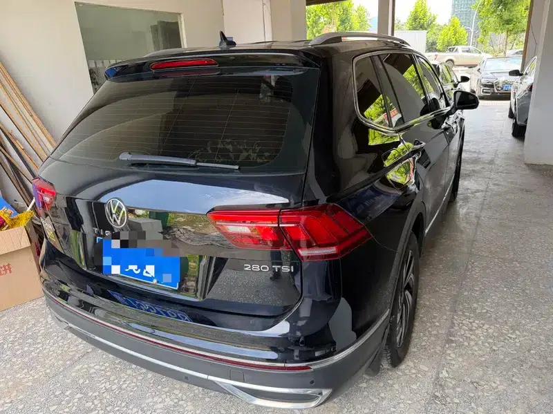 Tiguan L 2023 280TSI Trendy Limited Edition — миниатюра 6