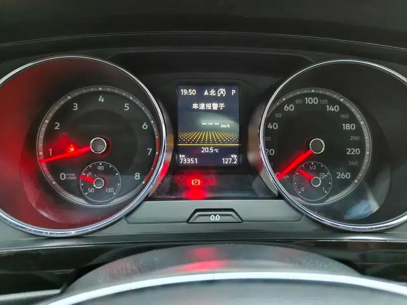 Tiguan L 2018 330TSI Automatic 2WD Luxury Edition — миниатюра 11