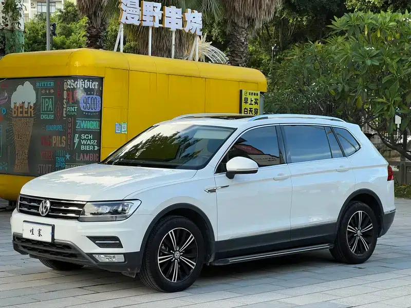Tiguan L 2019 330TSI Automatic 2WD Panoramic Comfort Edition (China VI Emission Standard) — миниатюра 1