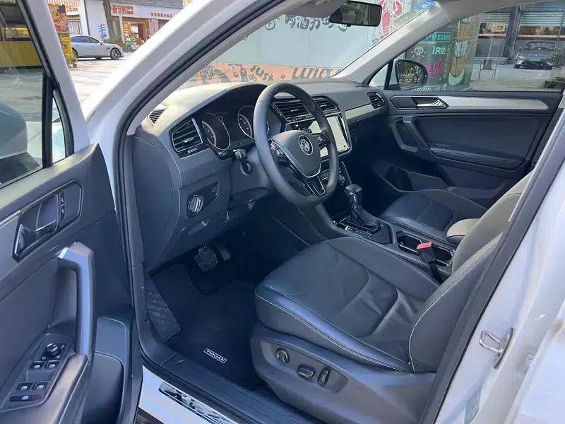 Tiguan L 2019 330TSI Automatic 2WD Panoramic Comfort Edition (China VI Emission Standard) — миниатюра 7