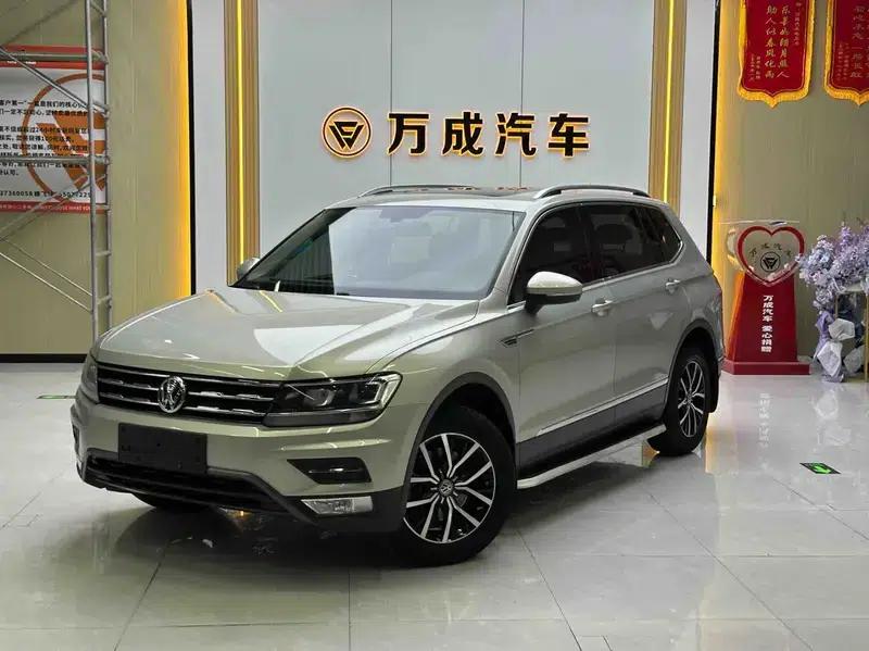 Tiguan L 2018 Facelift 330TSI Automatic 2WD Luxury Edition — миниатюра 1