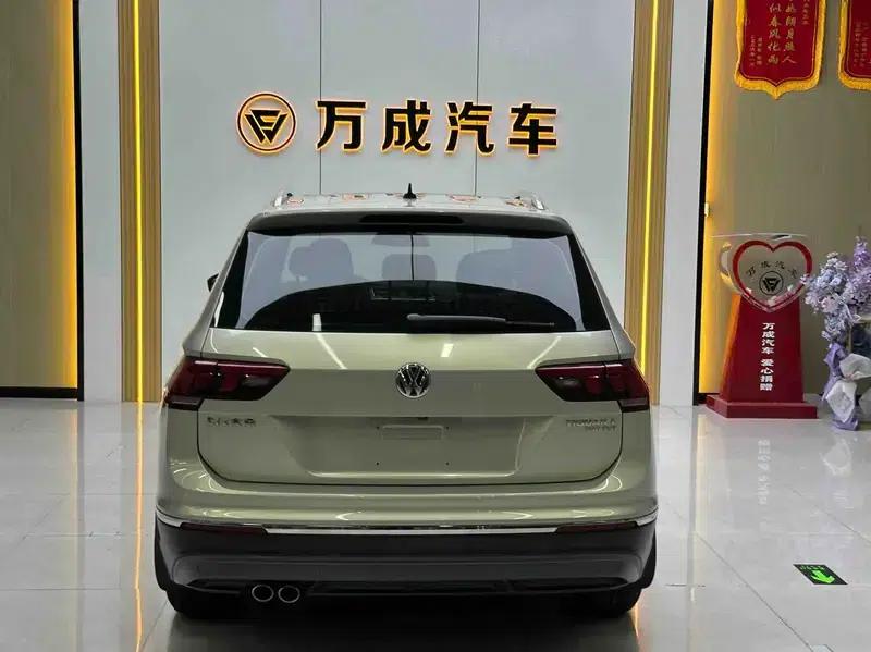 Tiguan L 2018 Facelift 330TSI Automatic 2WD Luxury Edition — миниатюра 5