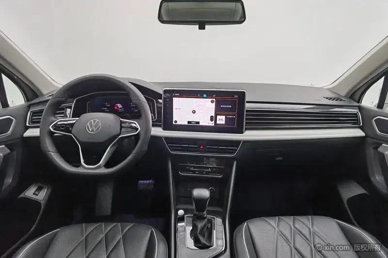 Tiguan L 2023 330TSI 2WD Smart Edition — миниатюра 11