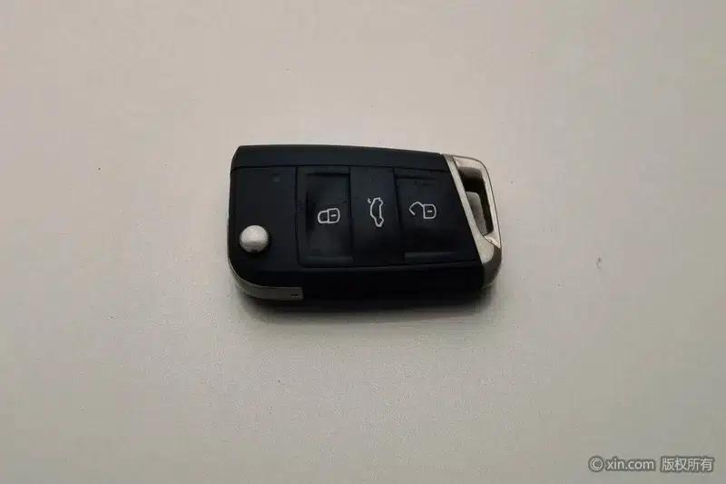 Tiguan L 2023 330TSI 2WD Smart Edition — миниатюра 6