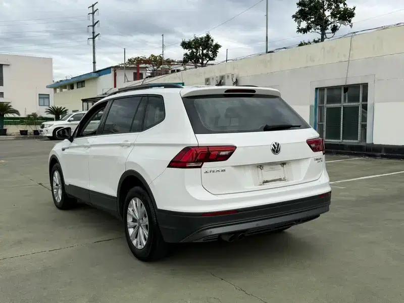 Tiguan L 2018 330TSI Automatic 2WD Fashion Edition — миниатюра 5