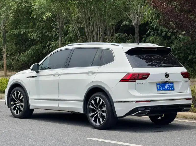 Tiguan L 2021 330TSI Automatic 2WD R-Line Premium Edition — миниатюра 4