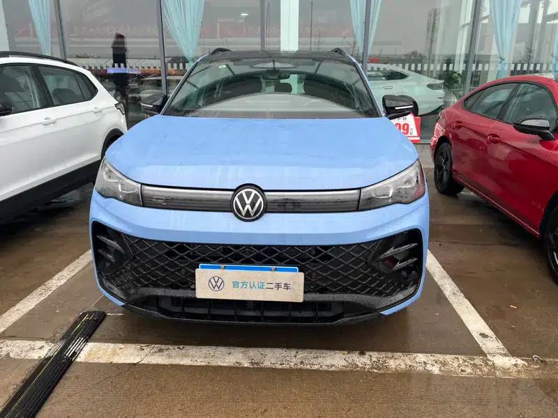 Tiguan L 2025 Pro 380TSI AWD R-Line Smart Edition — миниатюра 2