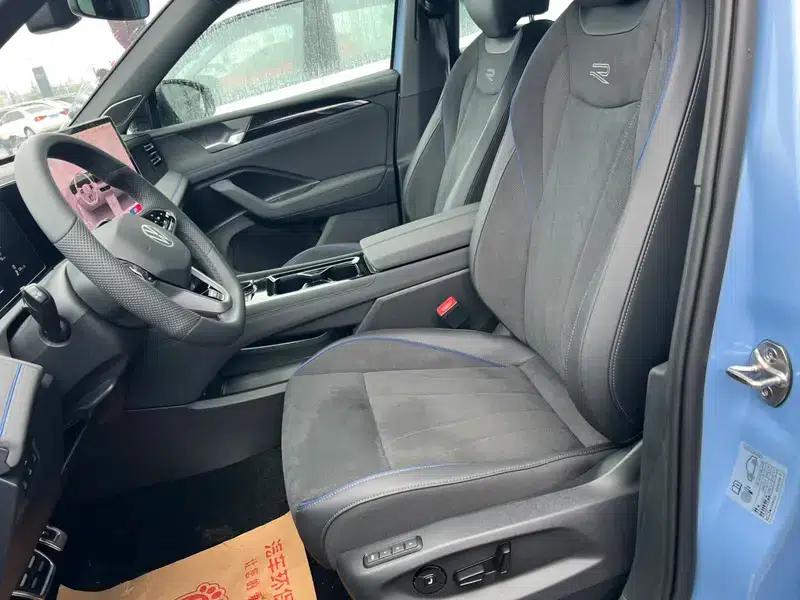 Tiguan L 2025 Pro 380TSI AWD R-Line Smart Edition — миниатюра 12
