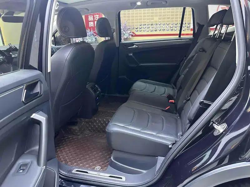 Tiguan L 2021 330TSI Automatic 2WD R-Line Flagship Edition — миниатюра 10