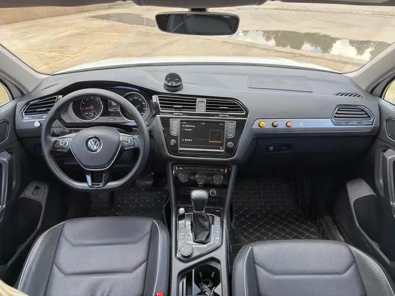 Tiguan L 2017 380TSI Automatic 4WD Flagship Edition — миниатюра 7