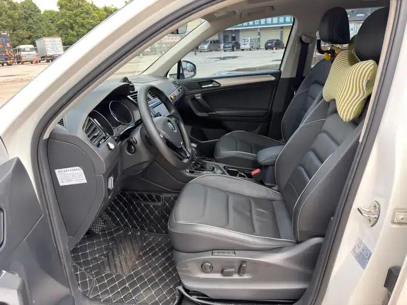 Tiguan L 2017 380TSI Automatic 4WD Flagship Edition — миниатюра 9