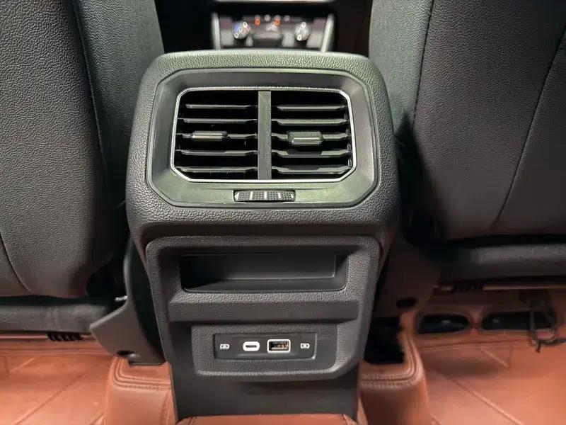 Tiguan L 2023 280TSI Trendy Limited Edition — миниатюра 9