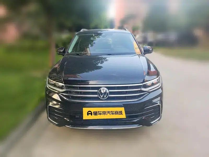 Tiguan L 2023 330TSI 2WD R-Line Premium Edition — миниатюра 2