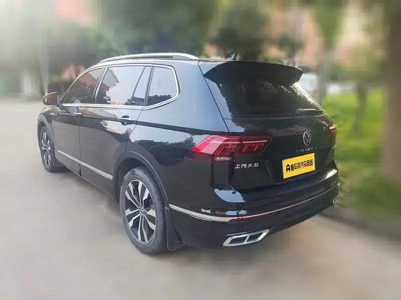 Tiguan L 2023 330TSI 2WD R-Line Premium Edition — миниатюра 6