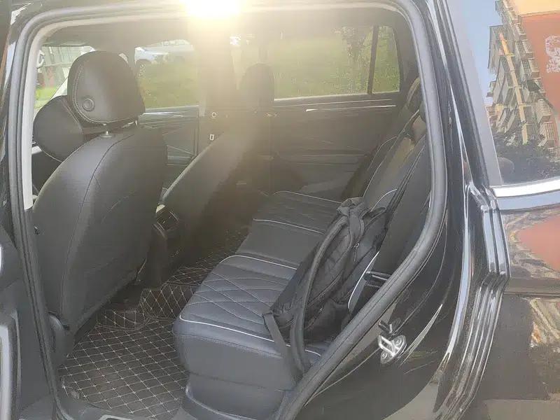 Tiguan L 2023 330TSI 2WD R-Line Premium Edition — миниатюра 9