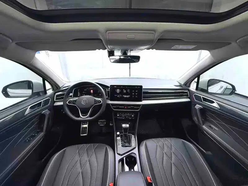 Tiguan L 2022 330TSI Automatic 2WD R-Line Flagship Edition — миниатюра 7