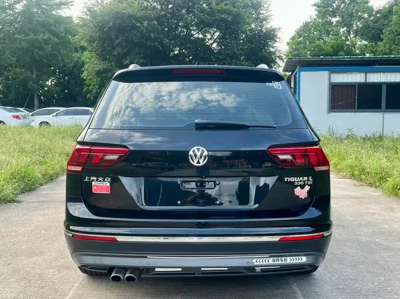 Tiguan L 2018 330TSI Automatic 2WD Comfort Edition — миниатюра 5