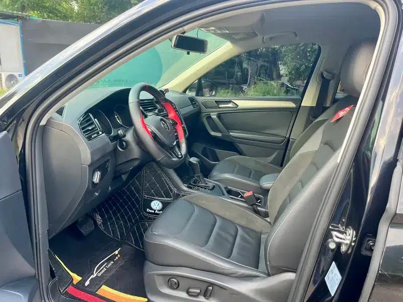 Tiguan L 2018 330TSI Automatic 2WD Comfort Edition — миниатюра 8