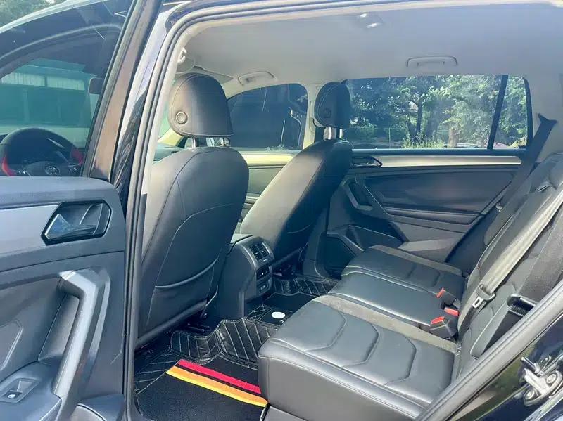 Tiguan L 2018 330TSI Automatic 2WD Comfort Edition — миниатюра 9