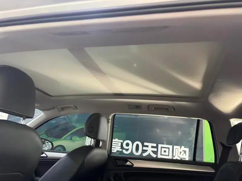Tiguan L 2019 330TSI Automatic 2WD Smart Luxury Edition (China VI Emission Standard) — миниатюра 16