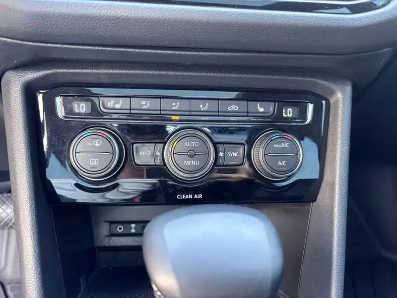 Tiguan L 2018 330TSI Automatic 2WD Luxury Edition — миниатюра 11