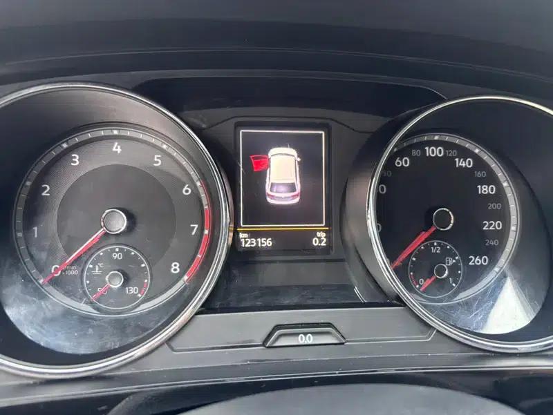Tiguan L 2018 330TSI Automatic 2WD Luxury Edition — миниатюра 13