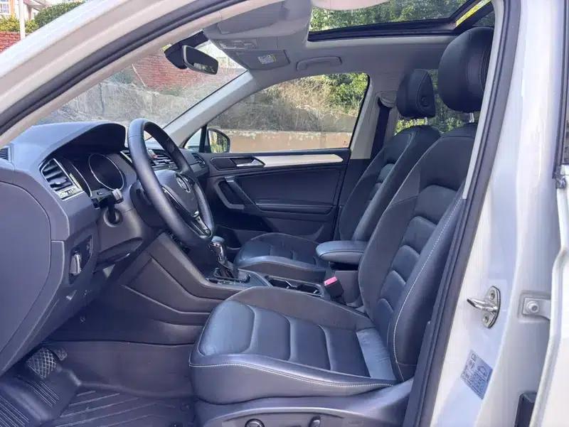 Tiguan L 2018 330TSI Automatic 2WD Luxury Edition — миниатюра 17