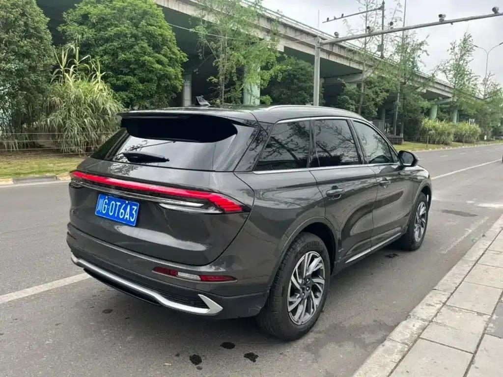 Adventurer 2023 2.0T 2WD Premium Edition — миниатюра 9