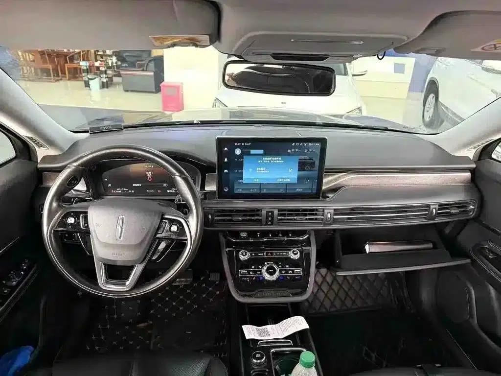 Adventurer 2022 2.0T 2WD Premium Edition — миниатюра 2