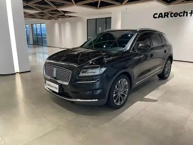 Navigator 2021 2.0T AWD Premium Edition