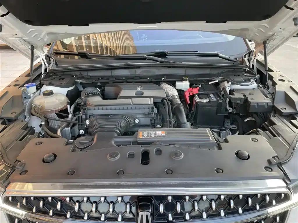Navigator 2023 2.0T AWD Premium Edition — миниатюра 11
