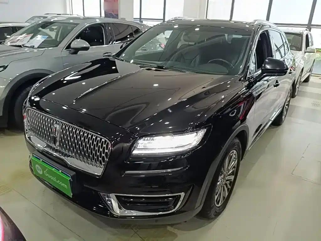 2019 Navigator Imported Model 2.0T Two-Wheel Drive Premium Edition (China VI Emission Standard) — миниатюра 1