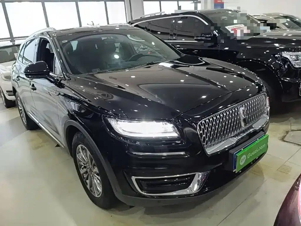 2019 Navigator Imported Model 2.0T Two-Wheel Drive Premium Edition (China VI Emission Standard) — миниатюра 4