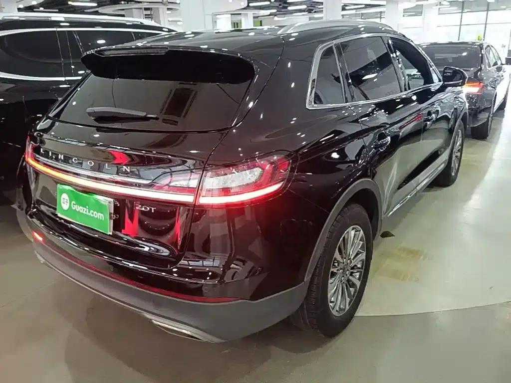 2019 Navigator Imported Model 2.0T Two-Wheel Drive Premium Edition (China VI Emission Standard) — миниатюра 7