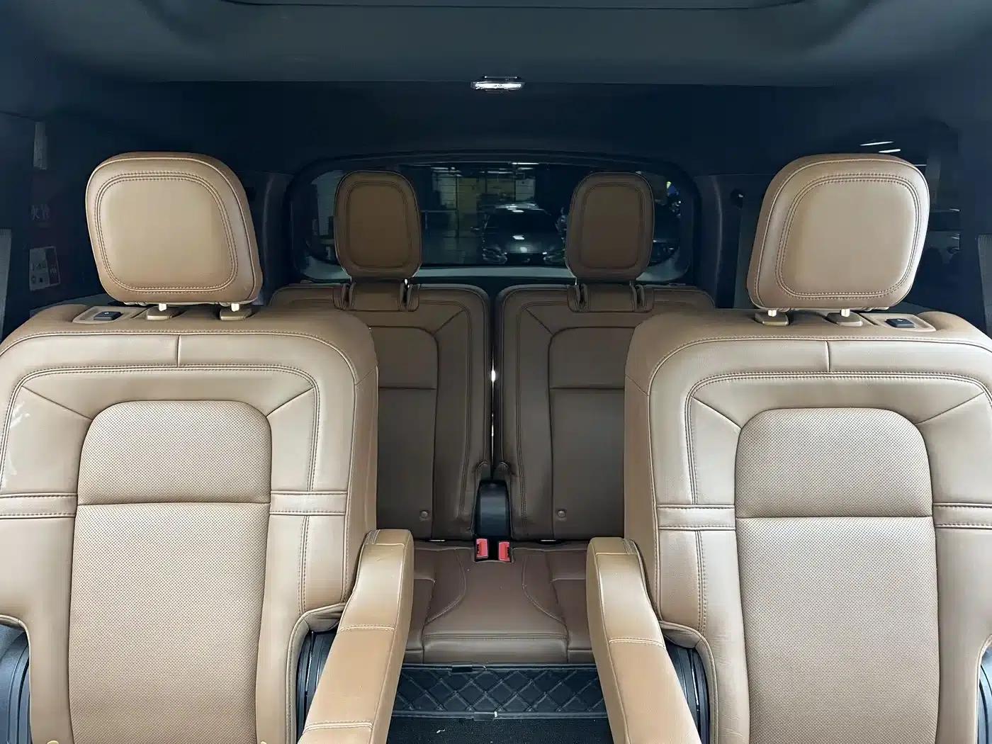 2021 Aviator 3.0T V6 AWD Premium Edition — миниатюра 9