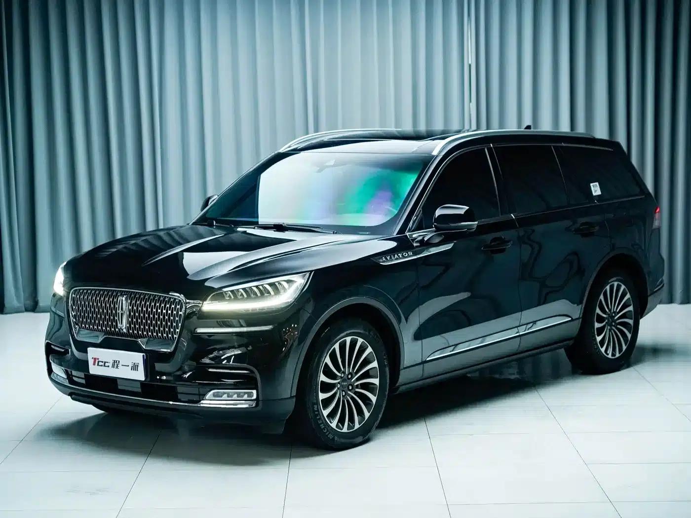 2023 Aviator 3.0T V6 AWD Premium Cruiser (6-seater) — миниатюра 1