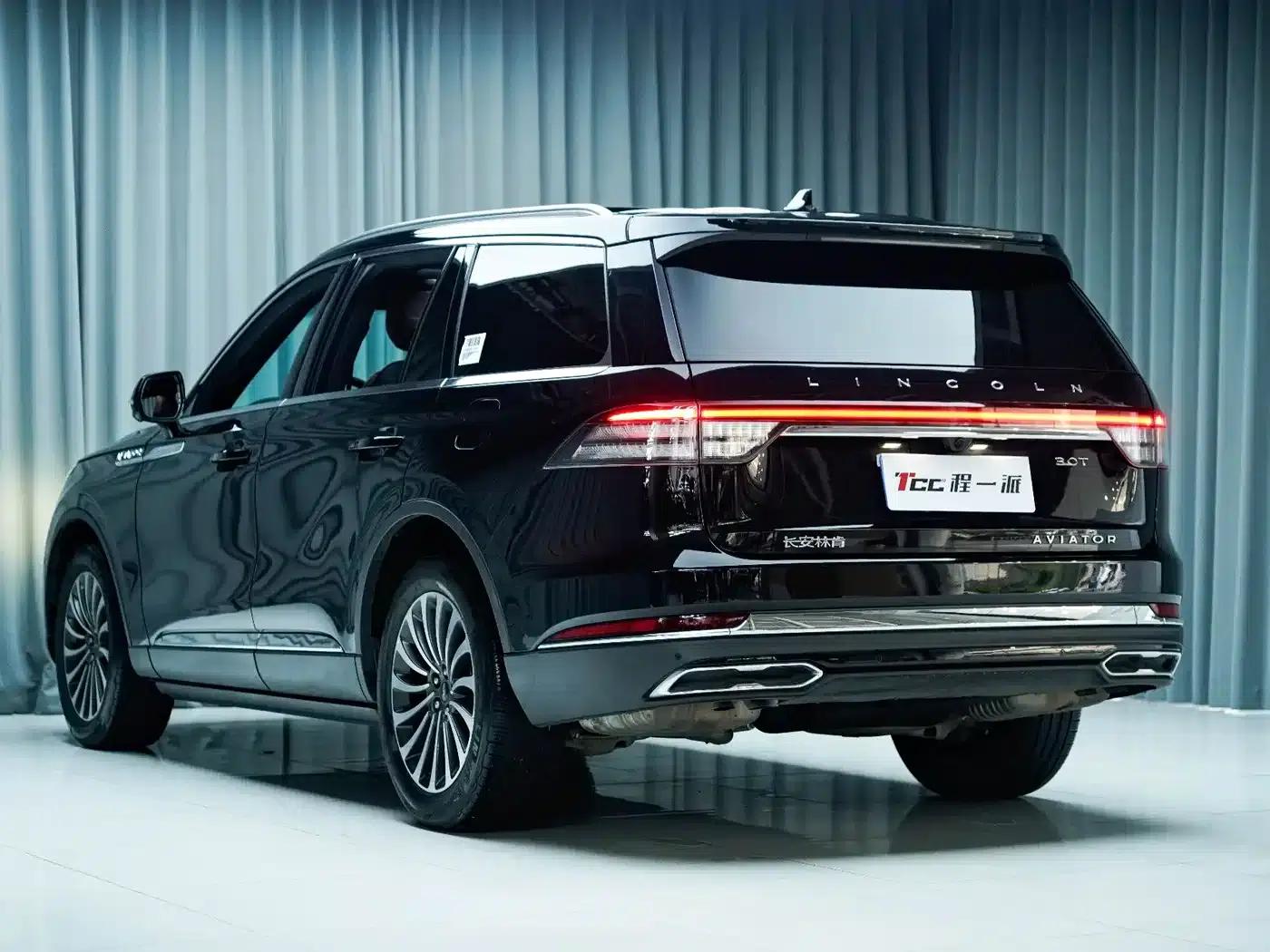2023 Aviator 3.0T V6 AWD Premium Cruiser (6-seater) — миниатюра 10