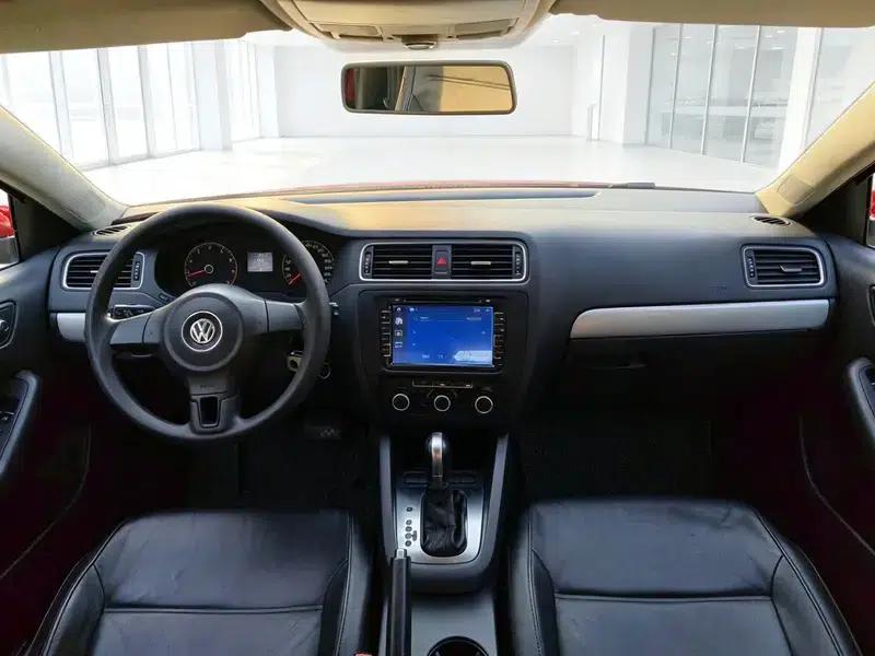 2012 Volkswagen Sagitar 1.6L Automatic Comfort Model — миниатюра 5