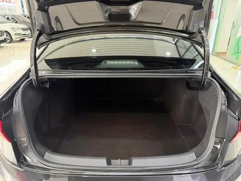 2022 Volkswagen Sagitar 280TSI DSG Excellence Edition — миниатюра 14