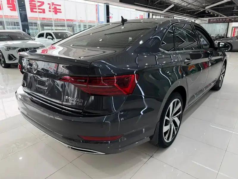 2022 Volkswagen Sagitar 280TSI DSG Excellence Edition — миниатюра 4
