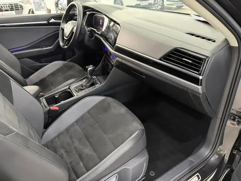 2022 Volkswagen Sagitar 280TSI DSG Excellence Edition — миниатюра 10