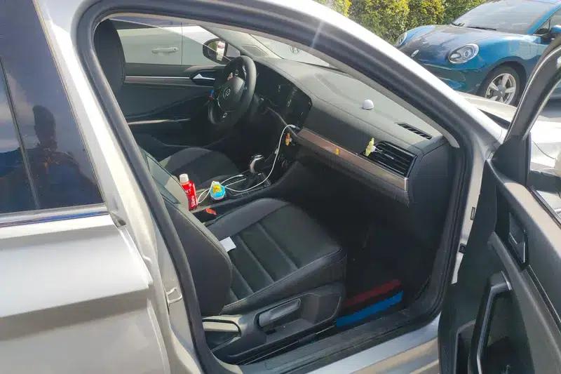 2021 Volkswagen Sagitar 280TSI DSG Super Edition — миниатюра 16