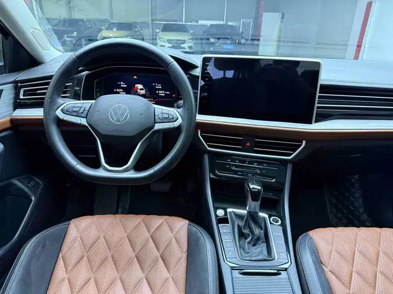 2023 Volkswagen Sagitar 300TSI DSG Super Edition — миниатюра 6
