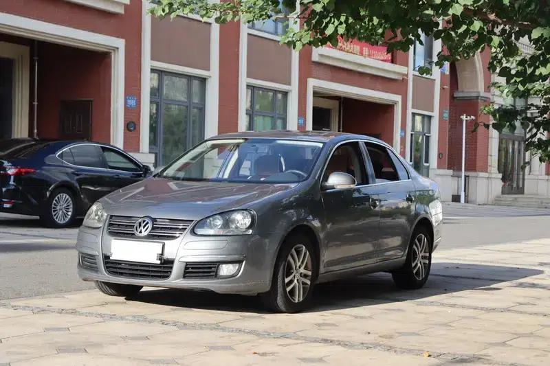 2009 Volkswagen Sagitar 1.6L Manual Comfort Model — миниатюра 1