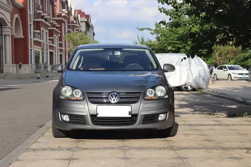 2009 Volkswagen Sagitar 1.6L Manual Comfort Model — миниатюра 2