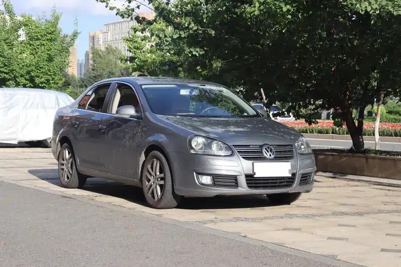 2009 Volkswagen Sagitar 1.6L Manual Comfort Model — миниатюра 3