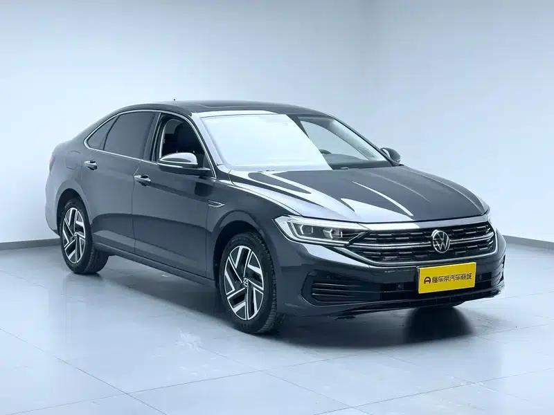 Sagitar 2025 Facelift II 300TSI DSG Super Edition — миниатюра 3