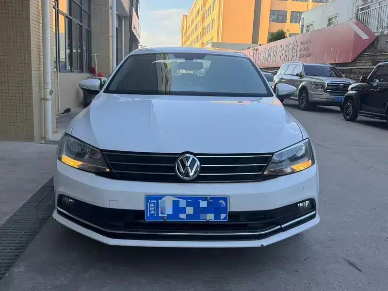 2015 Volkswagen Sagitar 230TSI Automatic Comfort Model — миниатюра 2
