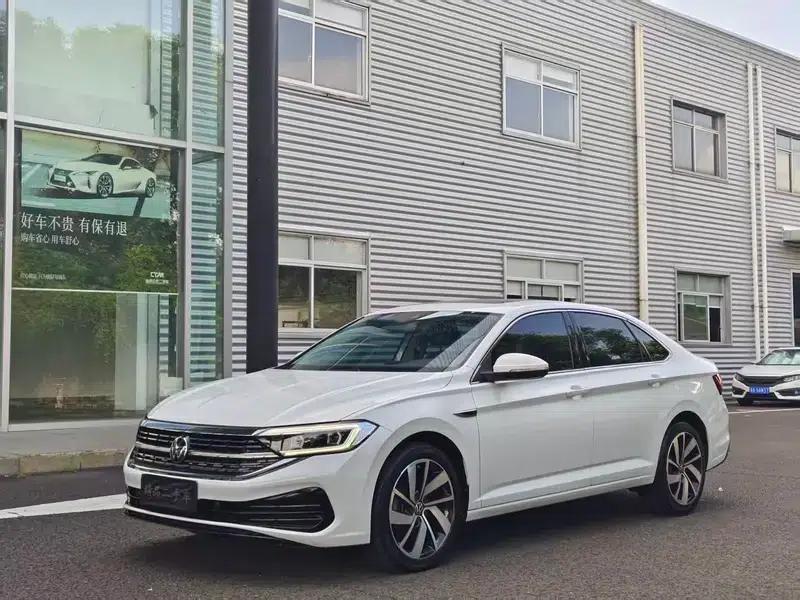 2023 Volkswagen Sagitar 300TSI DSG Excellence Edition — миниатюра 1