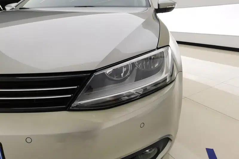 2014 Volkswagen Sagitar 1.4TSI Automatic Luxury — миниатюра 4